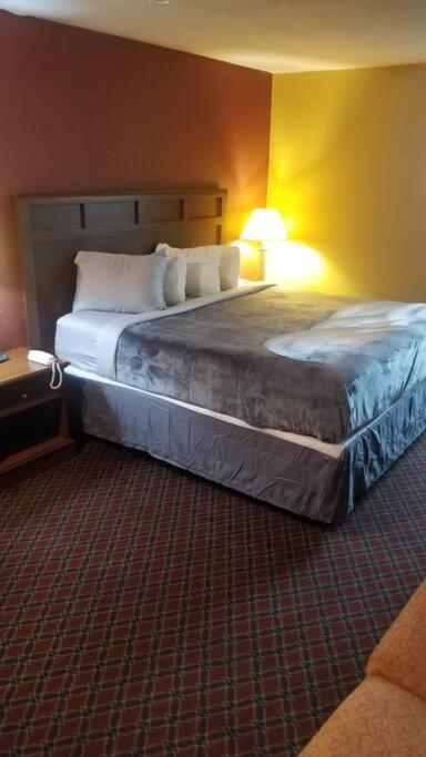 2 Queens Beds 127 Apartment